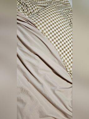 Light Brown Gingham & Beige Reversible Bedding Set - KING